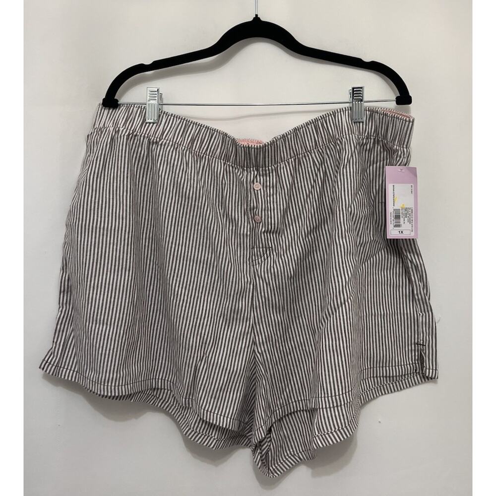 NWT Women’s Plus Brown & White Plaid Pajama Boxer Short 1XL